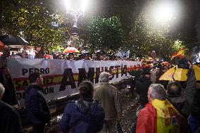 Rally against amnesty at PSOE headquarters in Santander - Spain