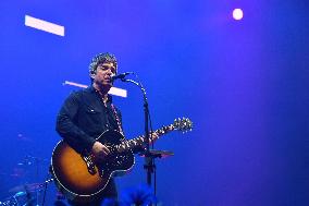 Noel Gallagher's High Flying Birds at the Zenith in Paris