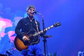 Noel Gallagher's High Flying Birds at the Zenith in Paris