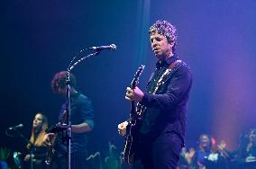 Noel Gallagher's High Flying Birds at the Zenith in Paris
