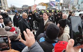 Remembrance Day Ceremonies - Canada