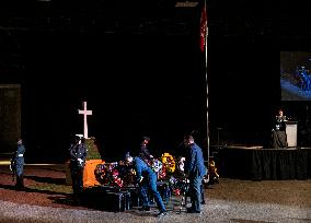 Remembrance Day Ceremonies - Canada