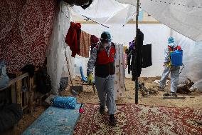 MIDEAST-GAZA-PALESTINIAN-ISRAELI CONFLICT-TEMPORARY SHELTER