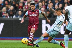 West Ham United v Nottingham Forest - Premier League