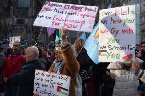 Pro-palestine Protest And Counter Demo Continues In Cologne