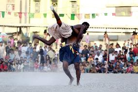 PAKISTAN-KARACHI-TRADITIONAL WRESTLING