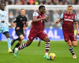 West Ham United v Nottingham Forest - Premier League