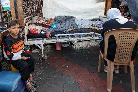 MIDEAST-GAZA-PALESTINIAN-ISRAELI CONFLICT-DISPLACED PEOPLE