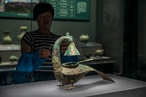 Guangxi Museum Western Han Dynasty Feather Bronze Phoenix Lamp