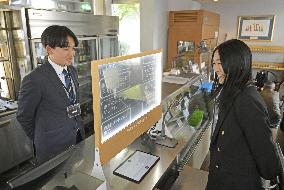 Cafe with hearing-impaired staff in Tokyo