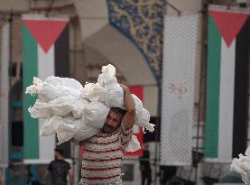 Anti-War Installation In Tehran