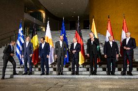 German Chancellor Scholz Hosts Gathering with some European Leaders