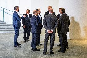 German Chancellor Scholz Hosts Gathering with some European Leaders