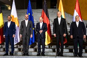 German Chancellor Scholz Hosts Gathering with some European Leaders