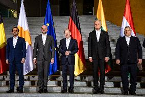 German Chancellor Scholz Hosts Gathering with some European Leaders