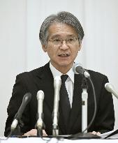 Takarazuka theater chairman at press conference in Osaka