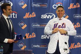 Carlos Mendoza Named Mets Manager