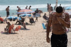 BRAZIL-RIO DE JANEIRO-DAILY LIFE-HEAT WAVE