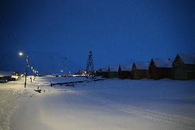 NORWAY-SVALBARD-POLAR NIGHT