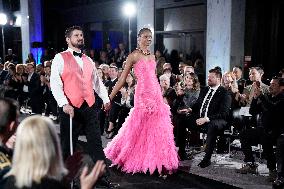 Fashion show featuring wounded veterans - Washington