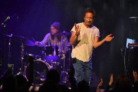 David Duchovny Live - Paris