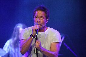 David Duchovny Live - Paris