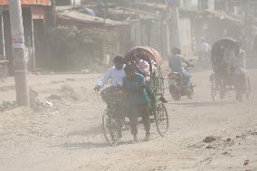 Air Quality 'Unhealthy' - Dhaka