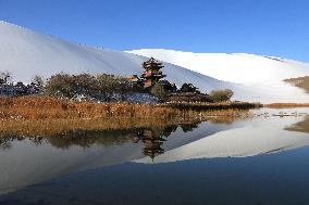 #CHINA-GANSU-DUNHUANG-SNOW SCENERY (CN)