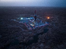 CHINA-XINJIANG-SINOPEC-DEEP OIL & GAS WELL-NEW RECORD (CN)