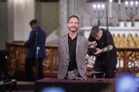 Motivational session by world-renowned speaker Nick Vujicic