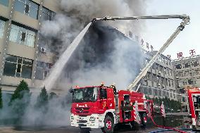 CHINA-SHANXI-LYULIANG-COAL MINE COMPANY-BUILDING-FIRE (CN)