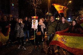 Protest Against The Investiture Of Pedro Sanchez In Barcelona.