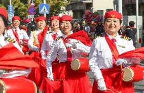 Folk Artists Demonstrate Intangible Cultural Heritage in Huzhou