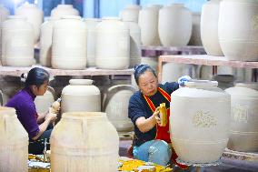 A Ceramic Production Workshop in Chongqing