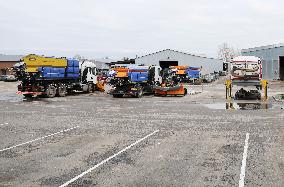 Road maintenance in the winter