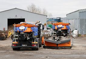 Road maintenance in the winter