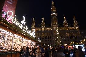 AUSTRIA-VIENNA-CHRISTMAS MARKETS