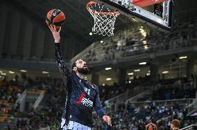 Panathinaikos Athens v Virtus Segafredo Bologna - 2023/2024 Turkish Airlines EuroLeague Basketball