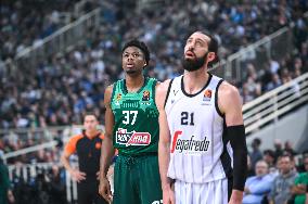 Panathinaikos Athens v Virtus Segafredo Bologna - 2023/2024 Turkish Airlines EuroLeague Basketball