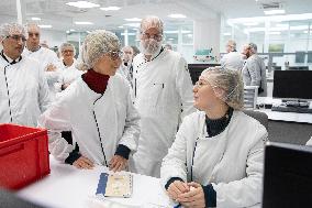 Agnes Pannier-Runacher Visits L'Oreal Factory - Caudry