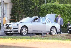 Ben Affleck And Jennifer Lopez Out For A Drive - LA