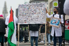 Hospital Workers Show Solidaritate To The Meidical Workers Killed In Gaza In Duesseldorf