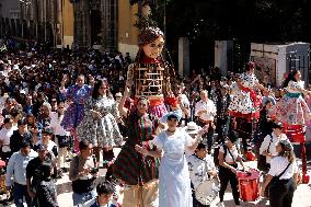 Little Amal Walks The Streets - Mexico City