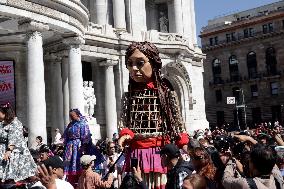Mexico City Government Receive The Monumental Puppet 'Little Amal'