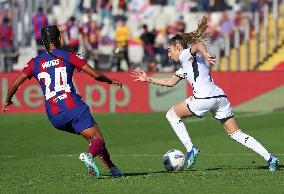 FC Barcelona v Real Madrid - Liga F