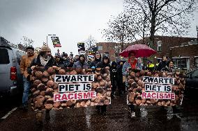 Kick Out Zwarte Piet Protest In De Lier