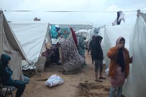 Displaced Palestinians Take Shelter At A Tent Camp - Khan Younis