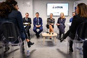 Ministerial Visit To OFMIN - Paris