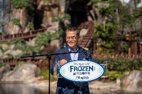 Hong Kong Disneyland World Of Frozen Opening