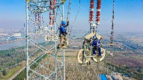 Transmission Towers Across The Yangtze River Upgrade